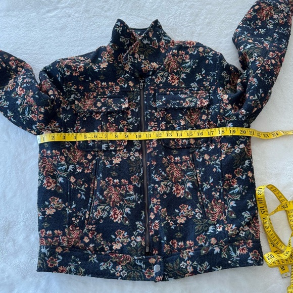 Blank NYC Women’s Tapestry Flight Bomber Jacket - Picture 7 of 8